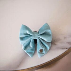 Floofs and cookies minty mobi bow-tie sailor