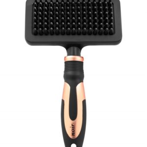 Noir massage brush