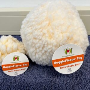HuggleFleece ball