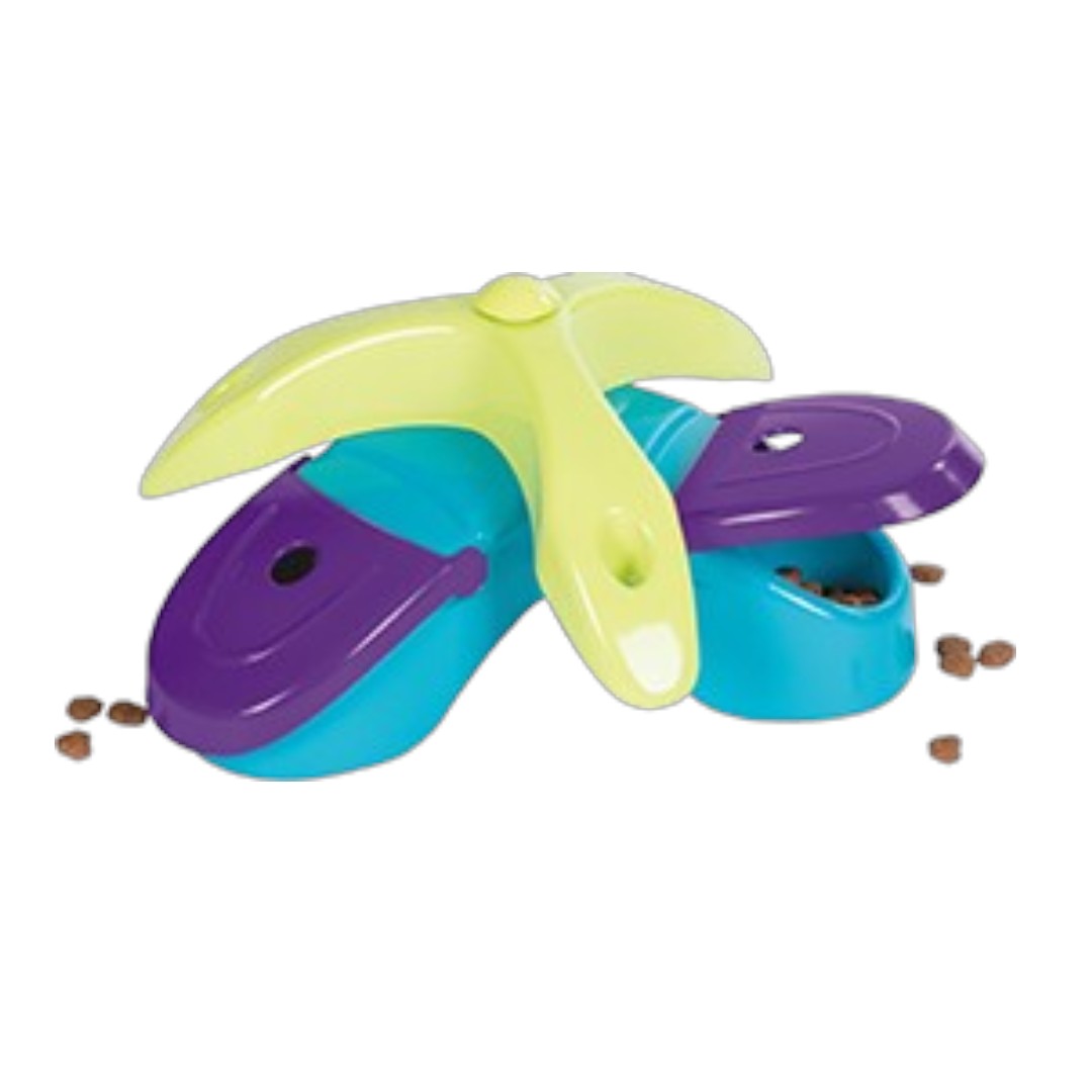 Outward Hound Treat Triad